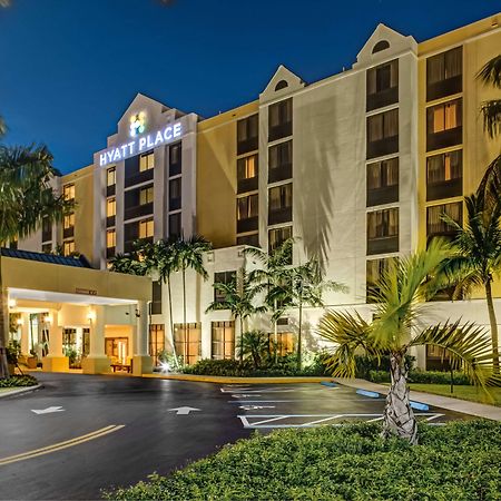 Hyatt Place Fort Lauderdale Cruise Port & Convention Center Hotel Exterior photo