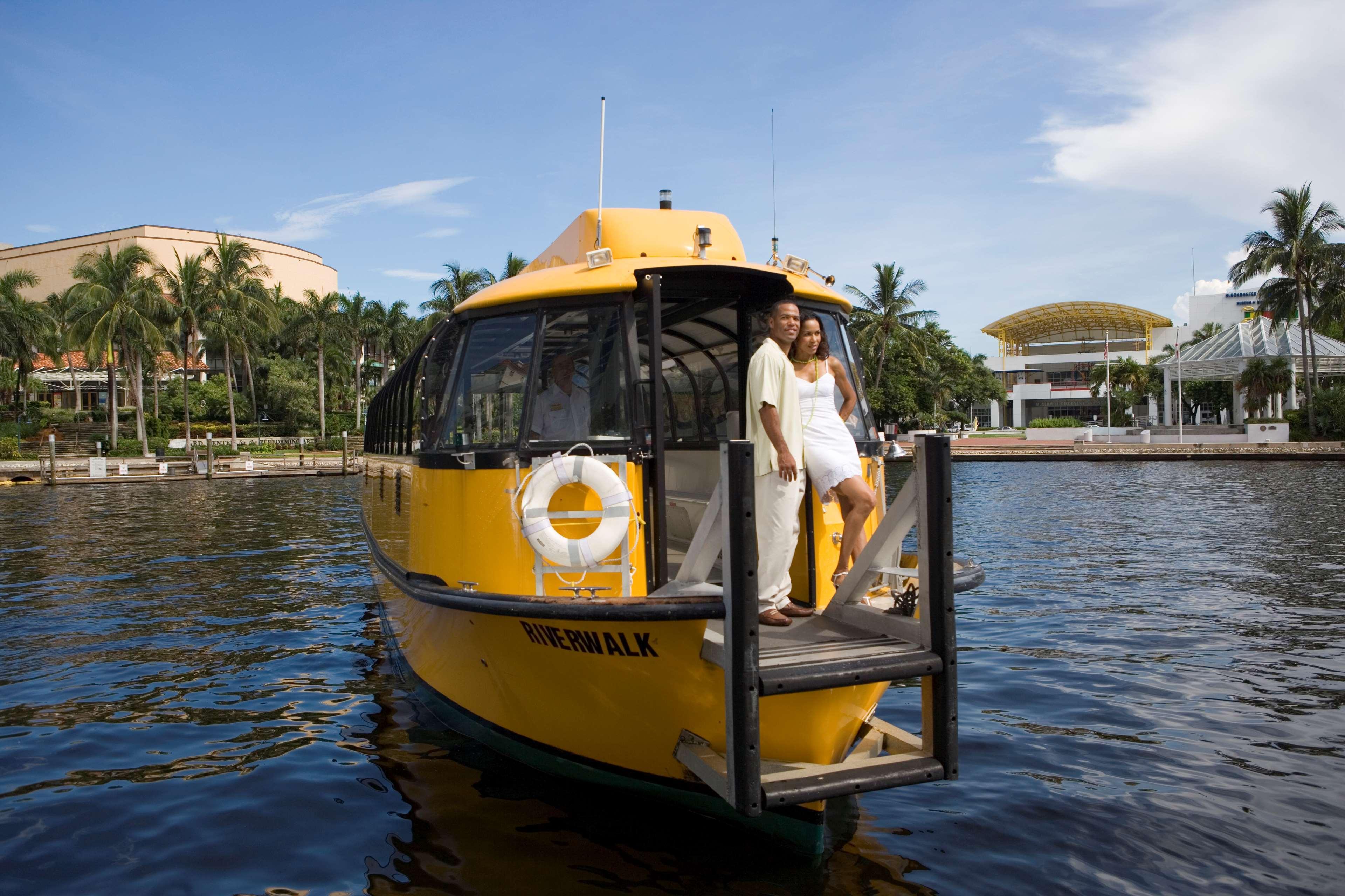 Hyatt Place Fort Lauderdale Cruise Port & Convention Center Hotel Exterior photo